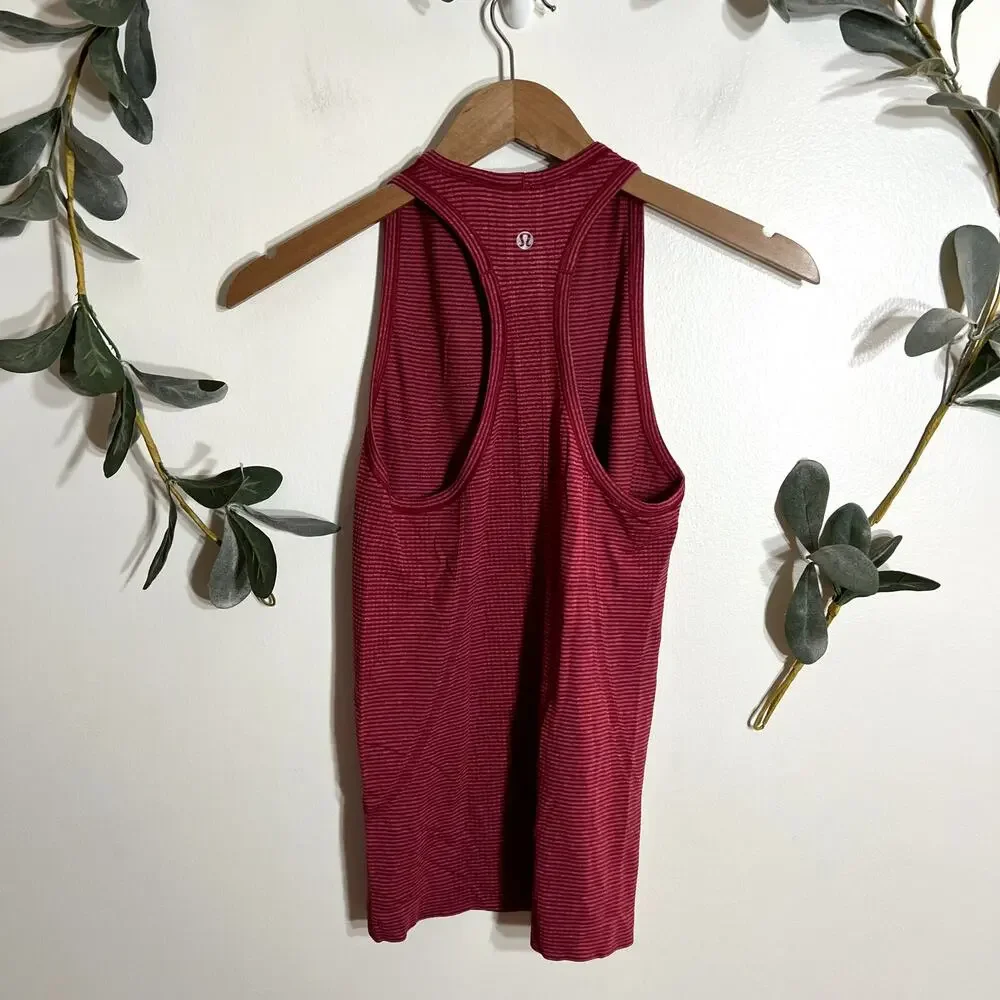 Lululemon Swiftly Tech High Neck Tank Size 4